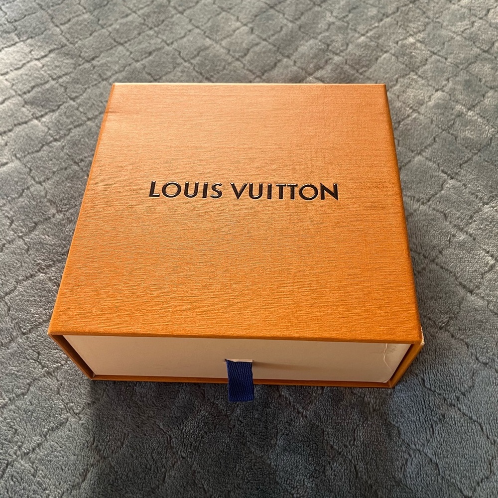 Louis Vuitton Signature‎ Orange Gift Box